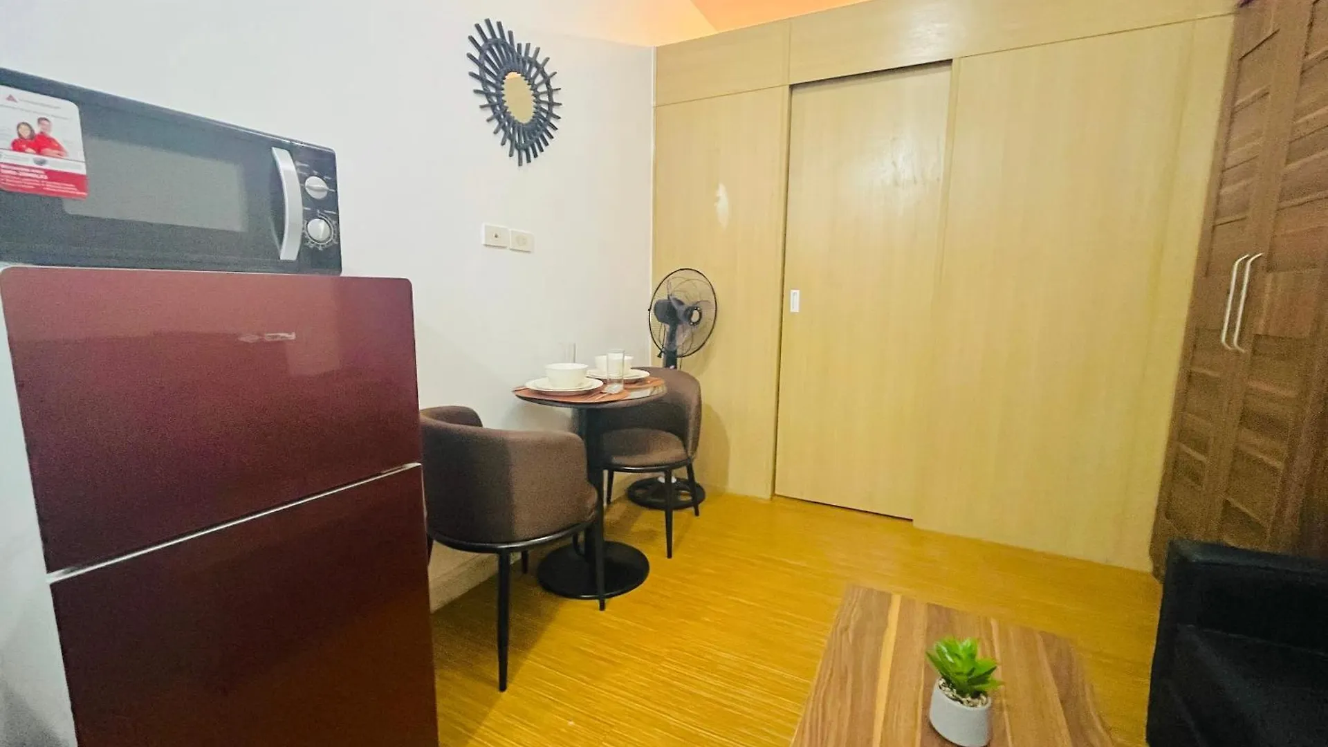 Serene Space W/ Wifi At Grace Res Manila