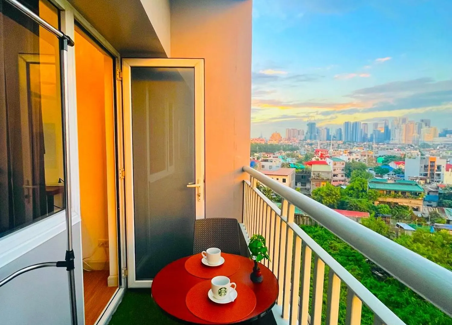 Serene Space W/ Wifi At Grace Res Manila Apartment